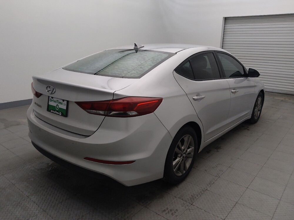 2017 Hyundai Elantra in Live Oak, TX 78233 - 18074206 9