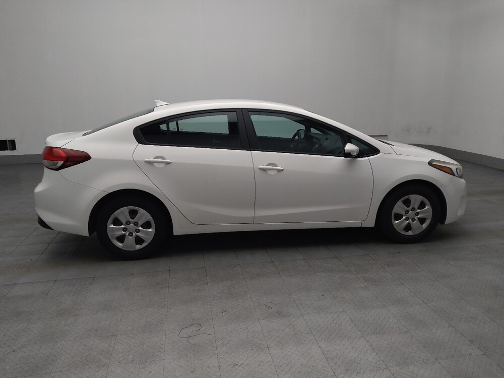2017 Kia Forte in Albany, GA 31705 - 18074207 10