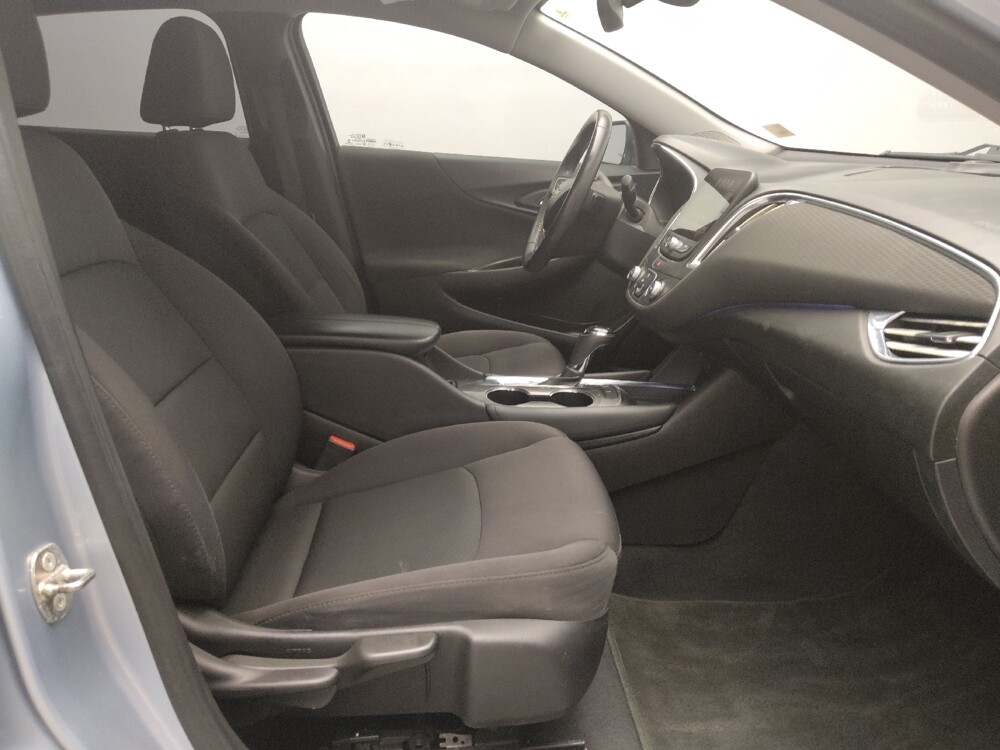 2017 Chevrolet Malibu in Round Rock, TX 78664 - 18074214 21