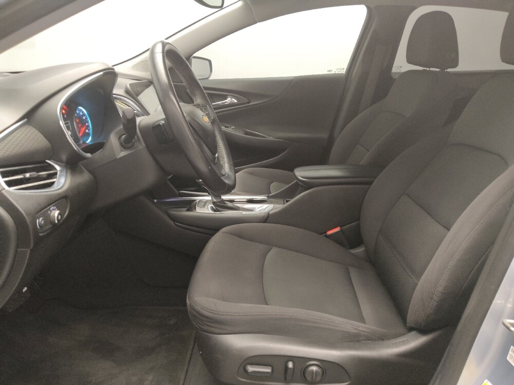 2017 Chevrolet Malibu in Round Rock, TX 78664 - 18074214 17