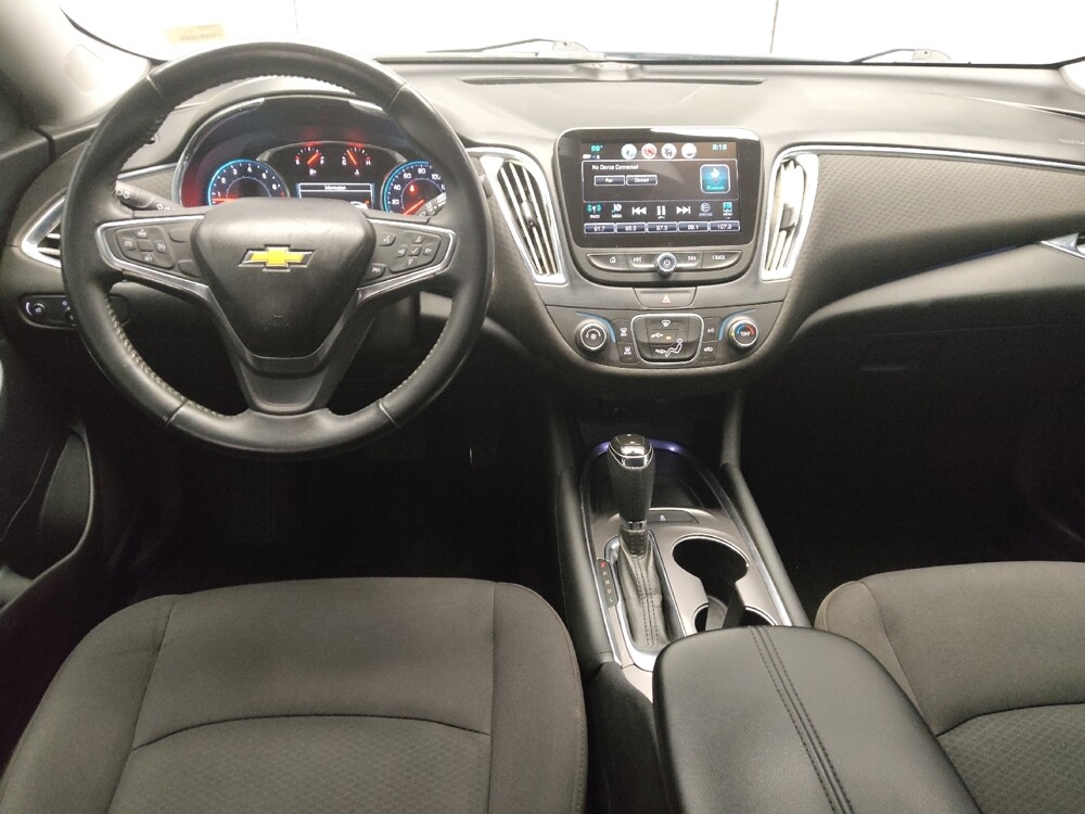 2017 Chevrolet Malibu in Round Rock, TX 78664 - 18074214 22
