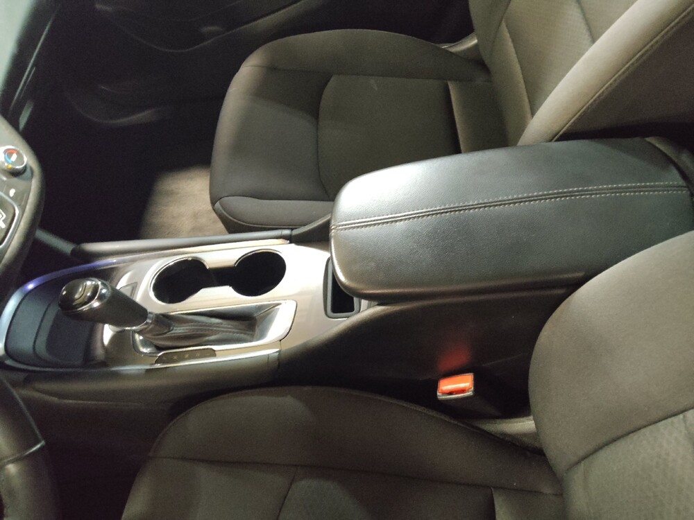 2017 Chevrolet Malibu in Round Rock, TX 78664 - 18074214 26