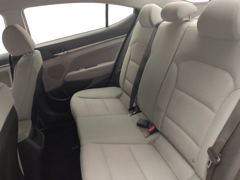 2017 Hyundai Elantra in Sanford, FL 32773 - 18074229 18