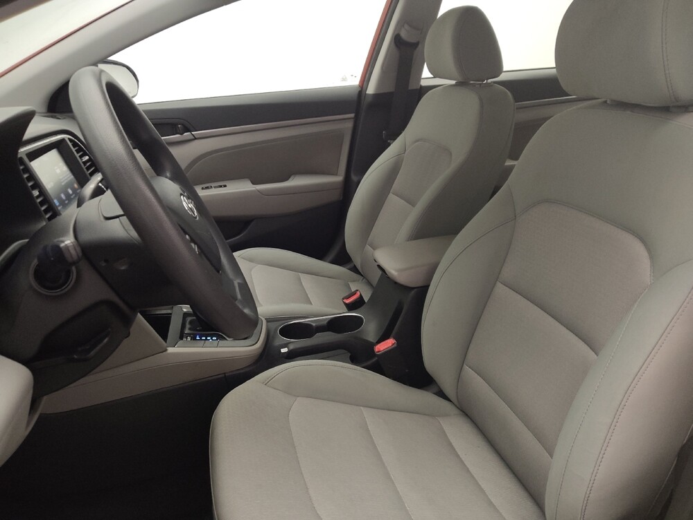 2017 Hyundai Elantra in Sanford, FL 32773 - 18074229 17