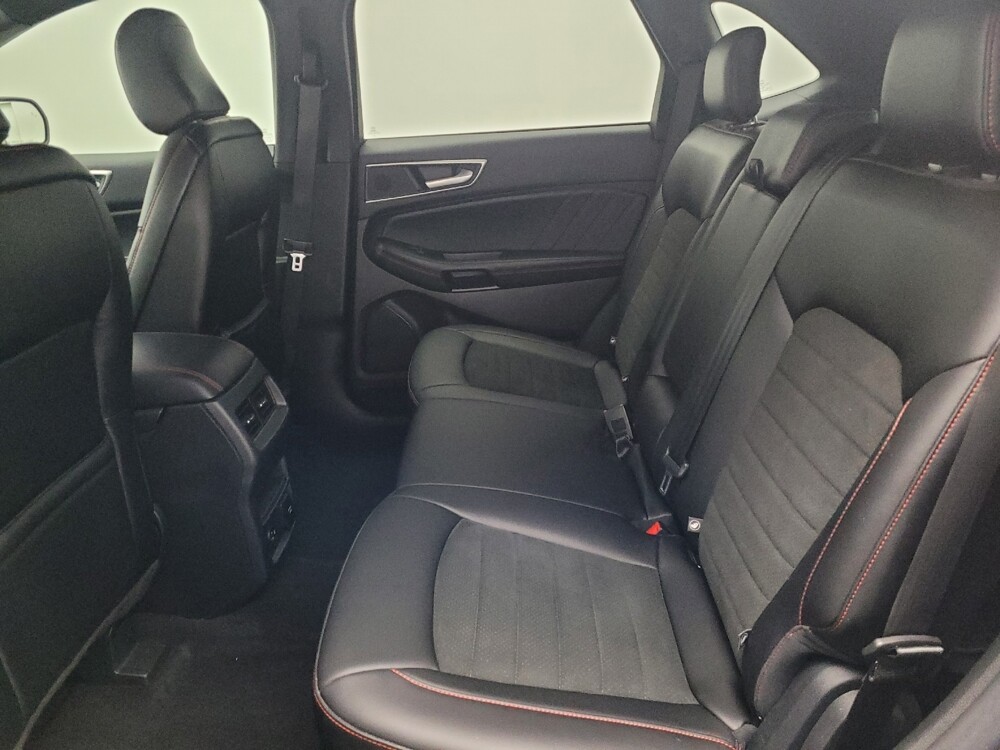 2022 Ford Edge in Miami, FL 33157 - 18074232 18