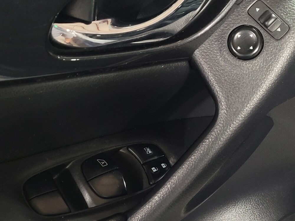 2017 Nissan Rogue in Lauderdale Lakes, FL 33313 - 18074233 27