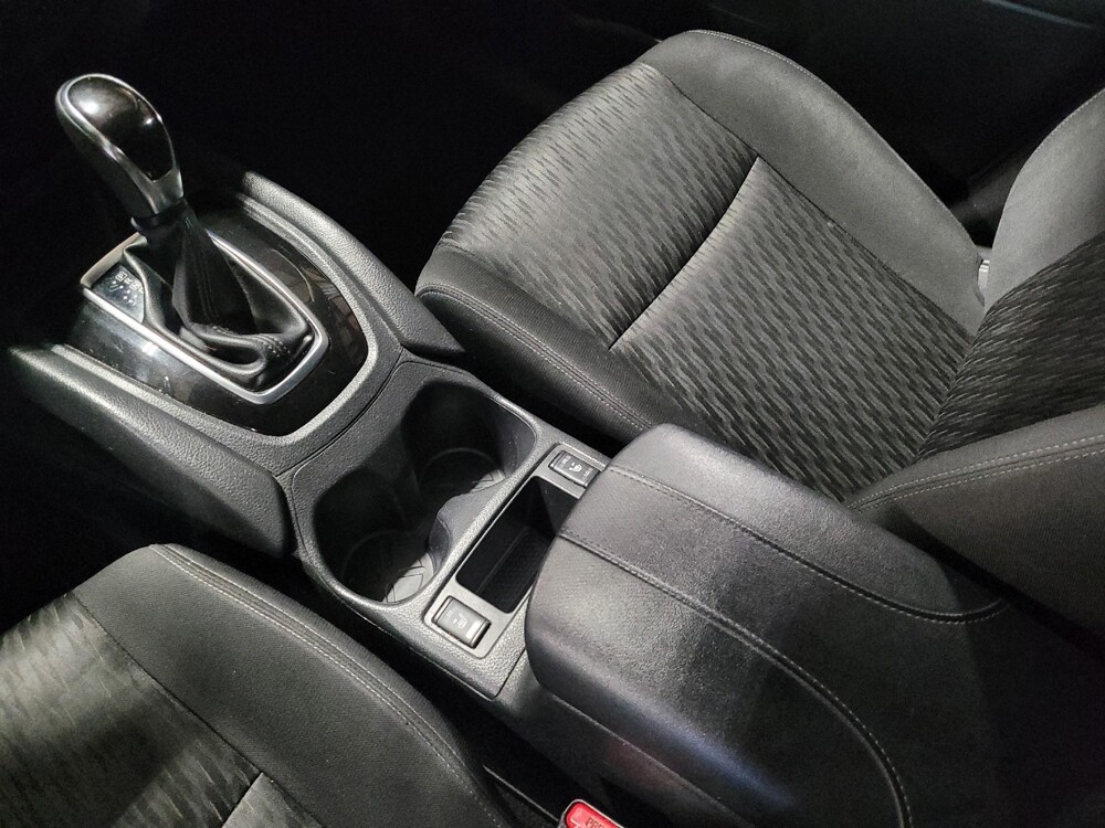 2017 Nissan Rogue in Lauderdale Lakes, FL 33313 - 18074233 26