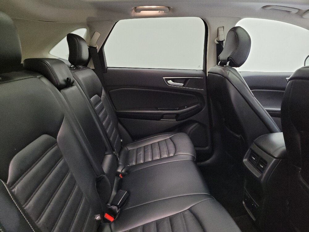 2016 Ford Edge in Fairfield, OH 45014 - 18074258 19