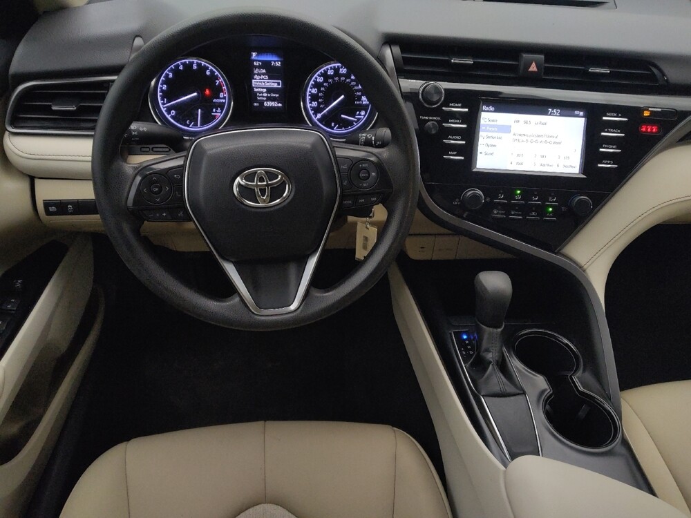 2019 Toyota Camry in Houston, TX 77034 - 18074277 22