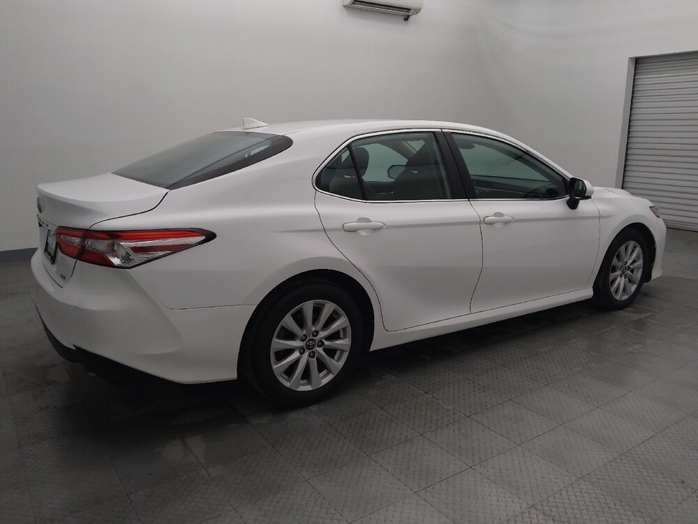 2019 Toyota Camry in Houston, TX 77034 - 18074277 10