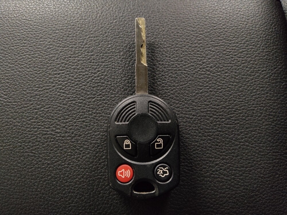 2017 Ford C-MAX in Macon, GA 31210 - 18074279 32