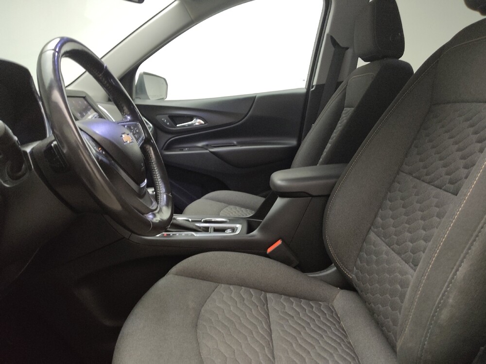 2020 Chevrolet Equinox in Taylor, MI 48180 - 18074282 17