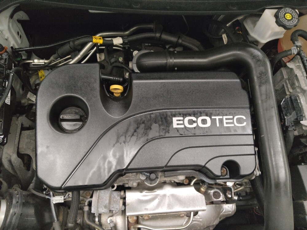 2020 Chevrolet Equinox in Taylor, MI 48180 - 18074282 30