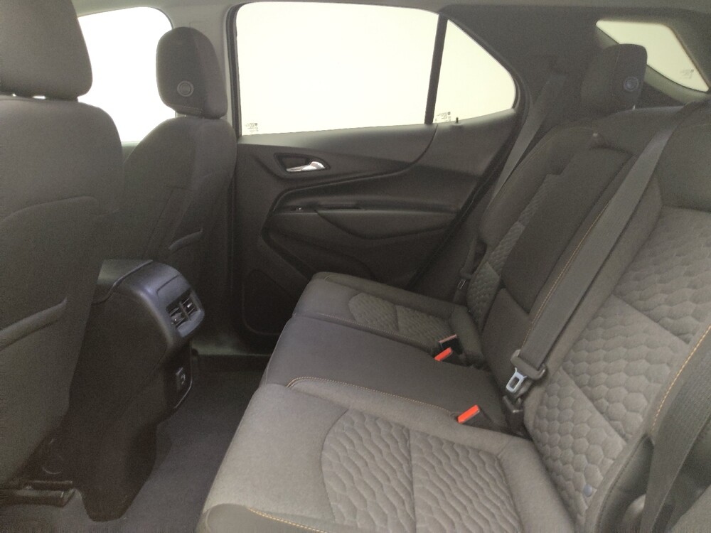 2020 Chevrolet Equinox in Taylor, MI 48180 - 18074282 18