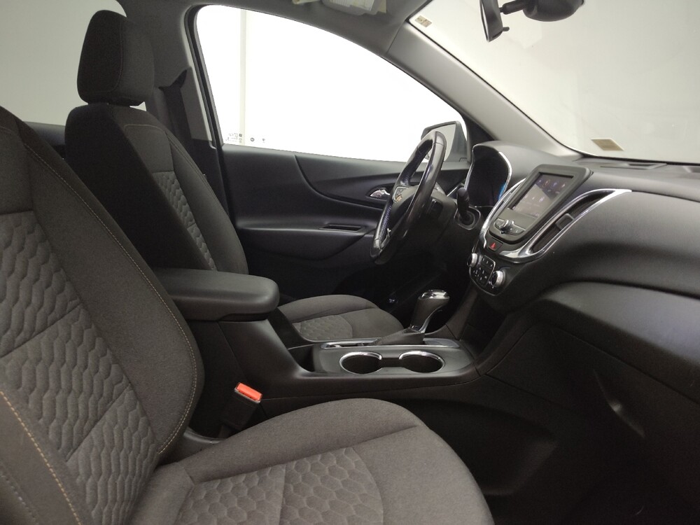 2020 Chevrolet Equinox in Taylor, MI 48180 - 18074282 21