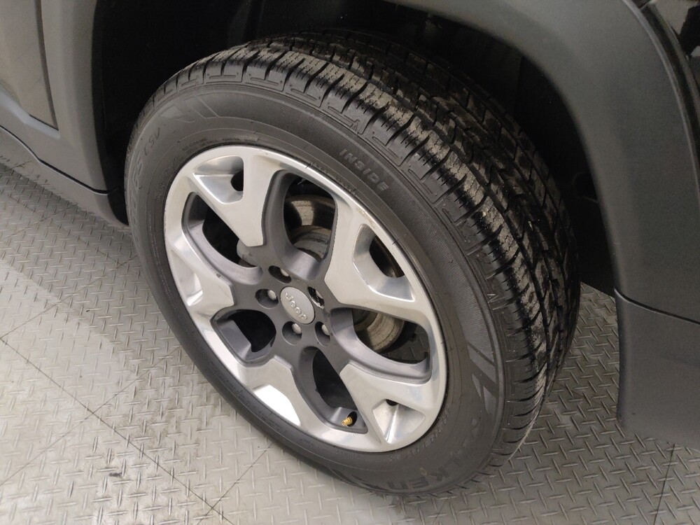 2018 Jeep Compass in Houston, TX 77034 - 18074296 31