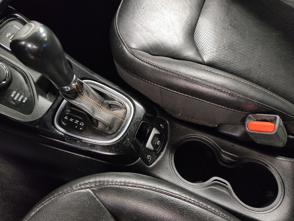 2018 Jeep Compass in Houston, TX 77034 - 18074296 26