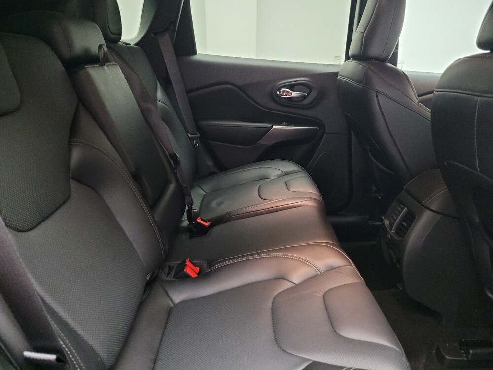 2020 Jeep Cherokee in Taylor, MI 48180 - 18074297 19