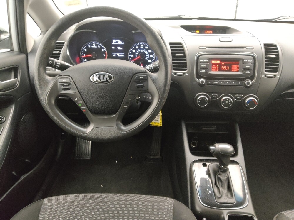 2017 Kia Forte in Charlotte, NC 28273 - 18074331 22