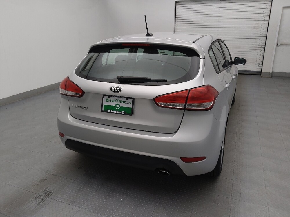 2017 Kia Forte in Charlotte, NC 28273 - 18074331 7