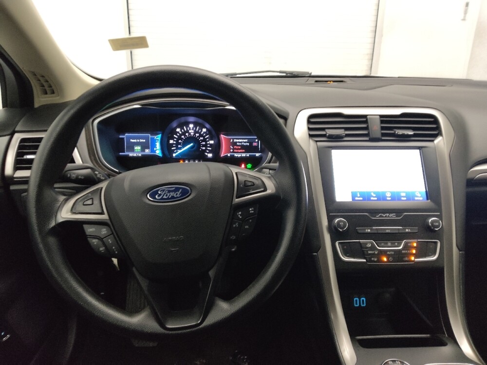 2019 Ford Fusion in Chattanooga, TN 37421 - 18074339 22