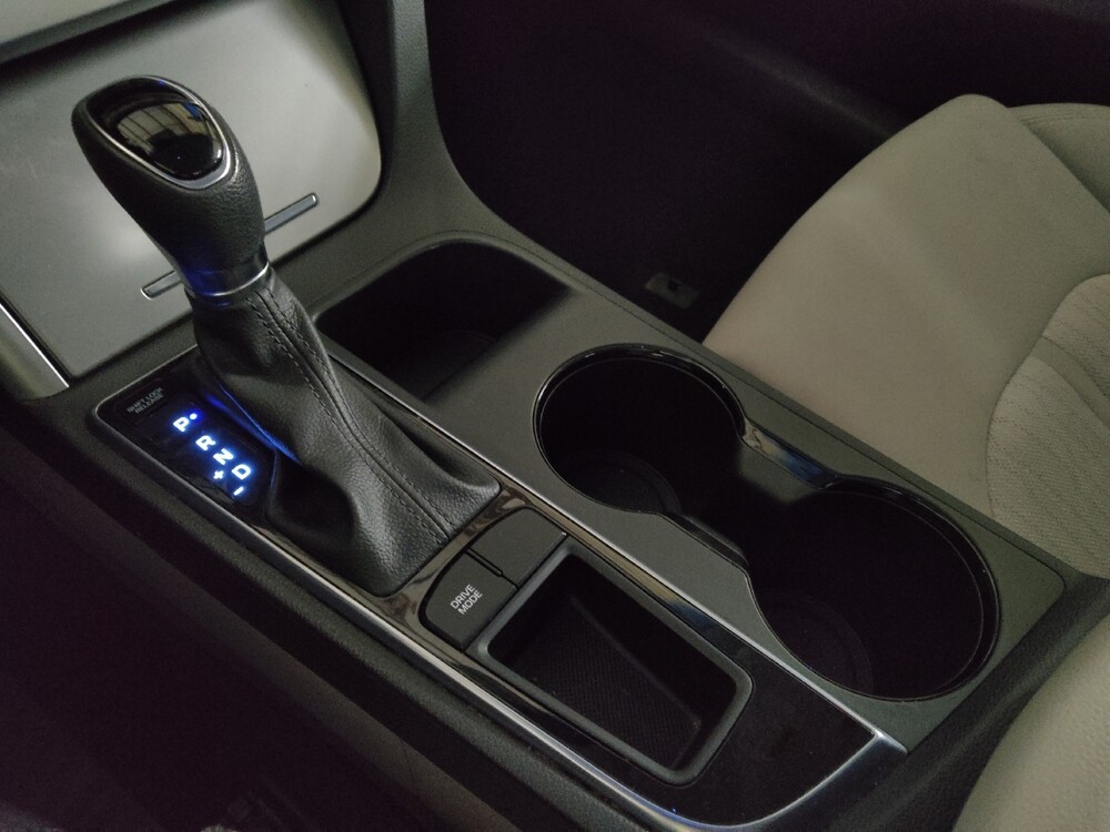 2016 Hyundai Sonata in Chattanooga, TN 37421 - 18074341 26