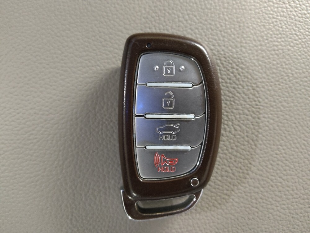 2016 Hyundai Sonata in Chattanooga, TN 37421 - 18074341 32