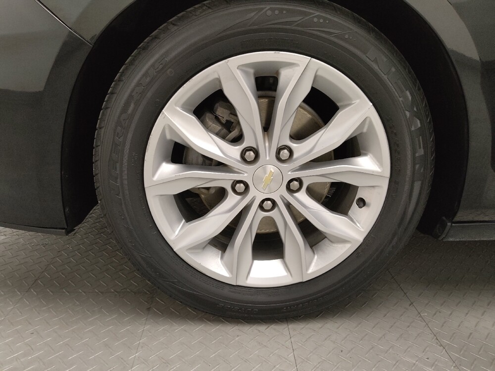 2020 Chevrolet Malibu in El Paso, TX 79907 - 18074348 31