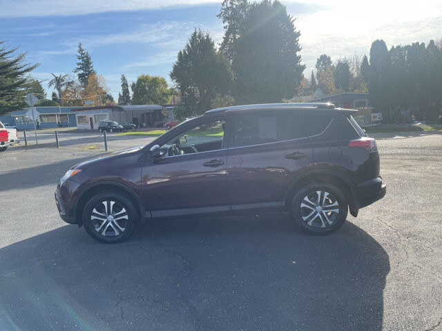 2016 Toyota RAV4 in Mount Vernon, WA 98273 - 18074379