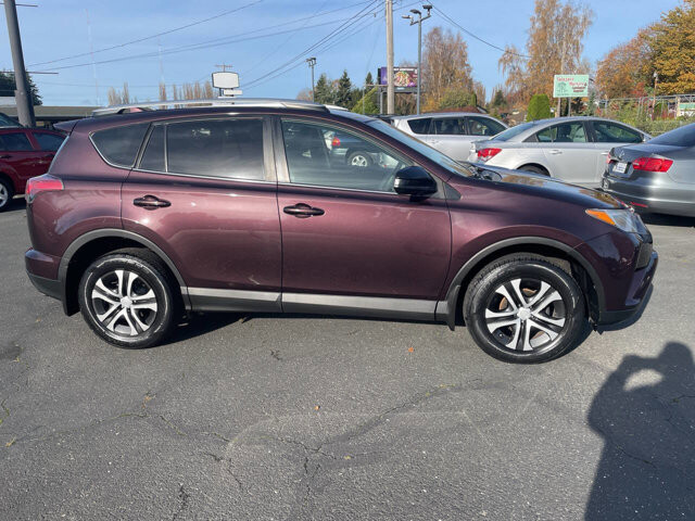 2016 Toyota RAV4 in Mount Vernon, WA 98273 - 18074379 2