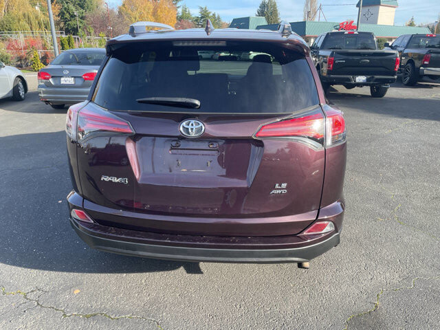 2016 Toyota RAV4 in Mount Vernon, WA 98273 - 18074379 4