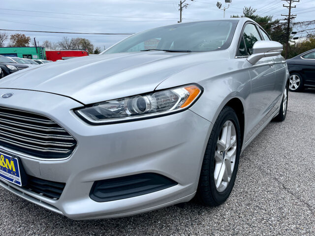 2016 Ford Fusion in Baltimore, MD 21225 - 18074383 8