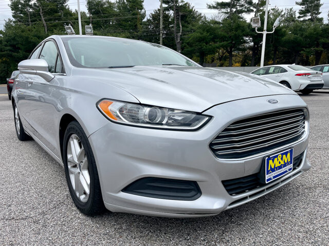 2016 Ford Fusion in Baltimore, MD 21225 - 18074383 9