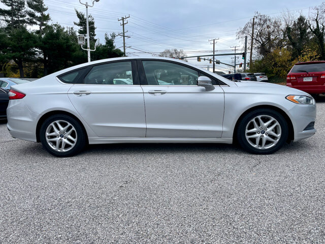 2016 Ford Fusion in Baltimore, MD 21225 - 18074383 3