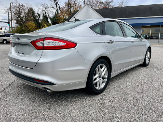 2016 Ford Fusion in Baltimore, MD 21225 - 18074383 4