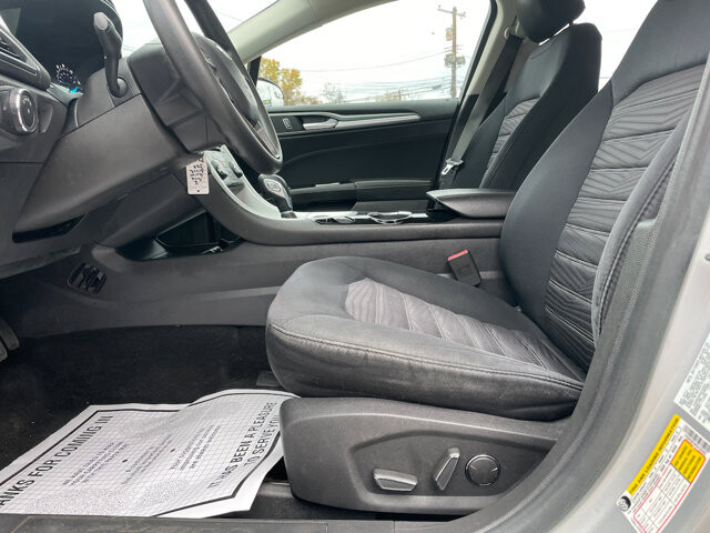 2016 Ford Fusion in Baltimore, MD 21225 - 18074383 28