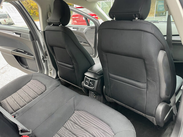 2016 Ford Fusion in Baltimore, MD 21225 - 18074383 20