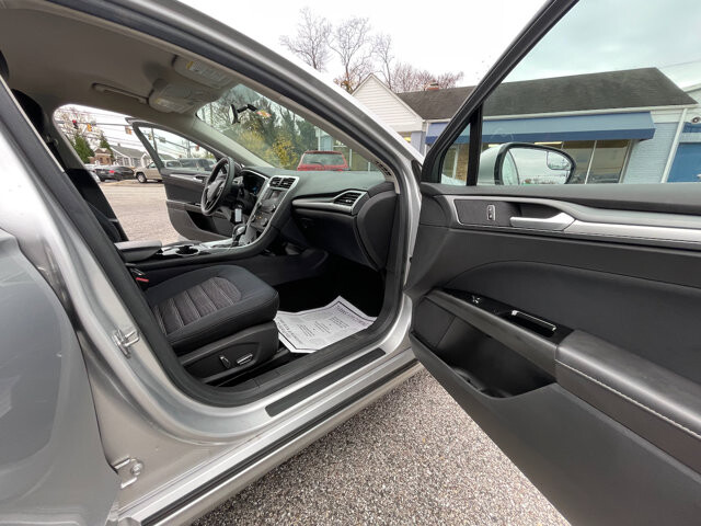 2016 Ford Fusion in Baltimore, MD 21225 - 18074383 12