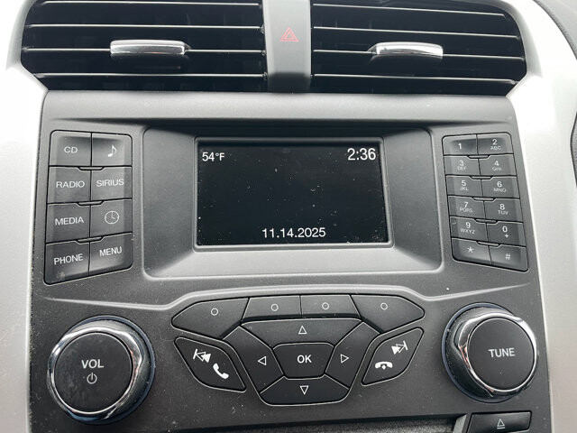 2016 Ford Fusion in Baltimore, MD 21225 - 18074383 32