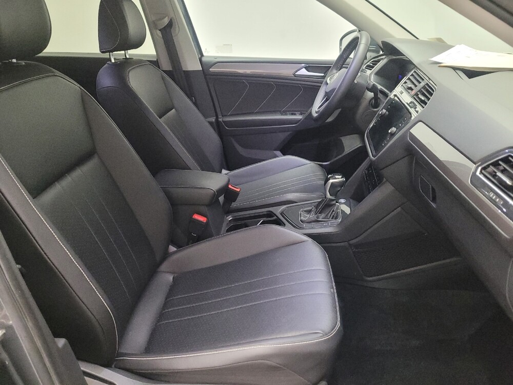 2022 Volkswagen Tiguan in Torrance, CA 90504 - 18074403 21