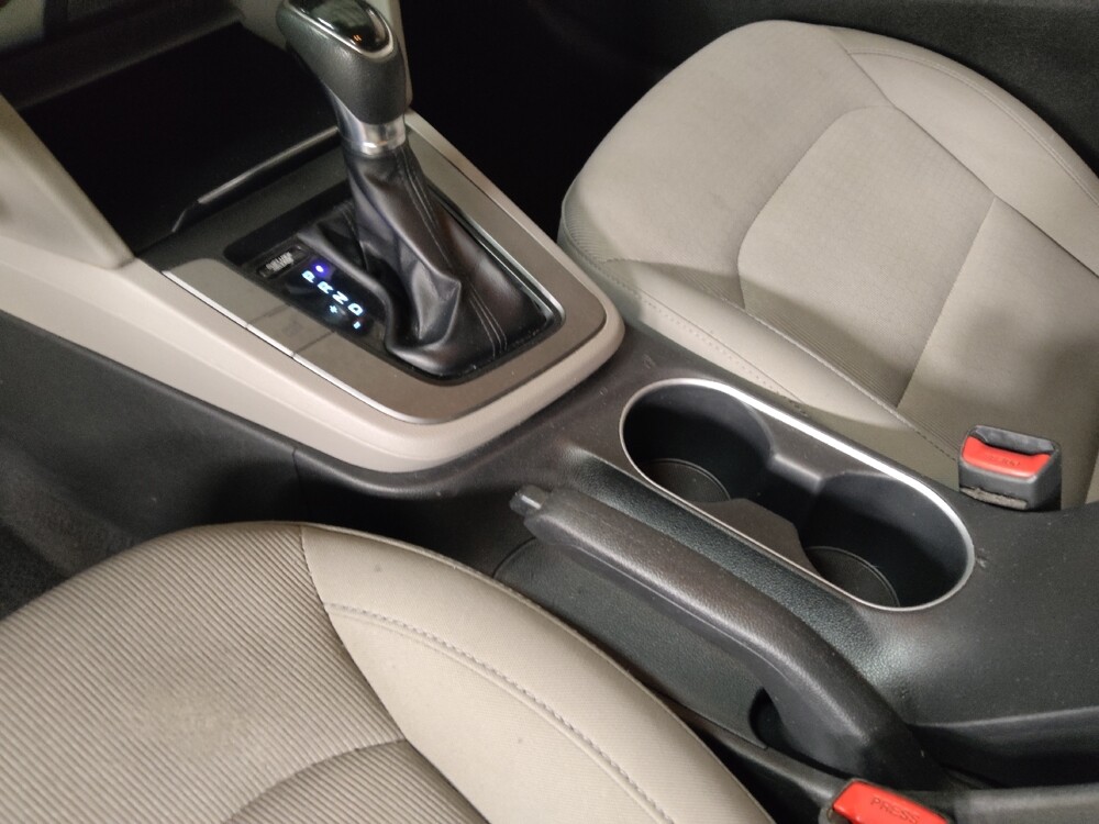 2017 Hyundai Elantra in Athens, GA 30606 - 18074414 26