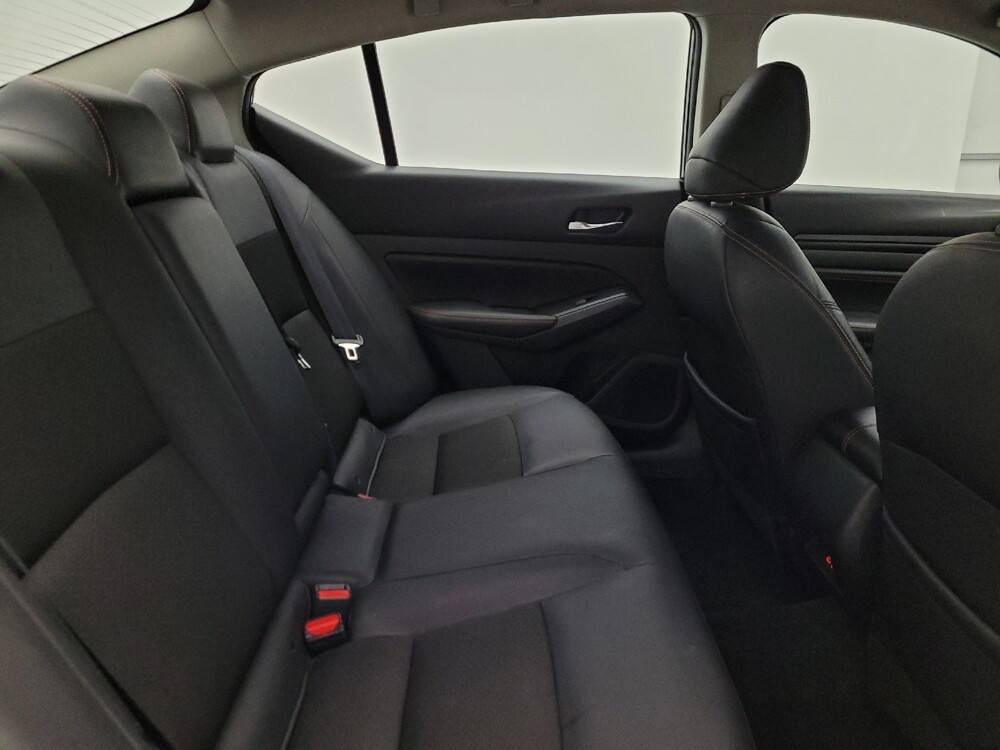 2021 Nissan Altima in Glendale, AZ 85301 - 18074440 19