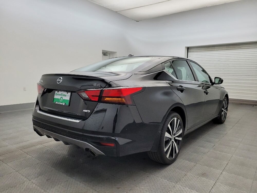 2021 Nissan Altima in Glendale, AZ 85301 - 18074440 9