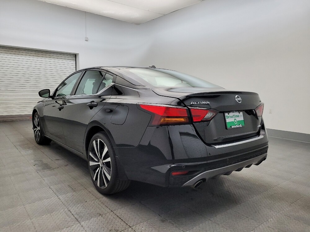2021 Nissan Altima in Glendale, AZ 85301 - 18074440 5