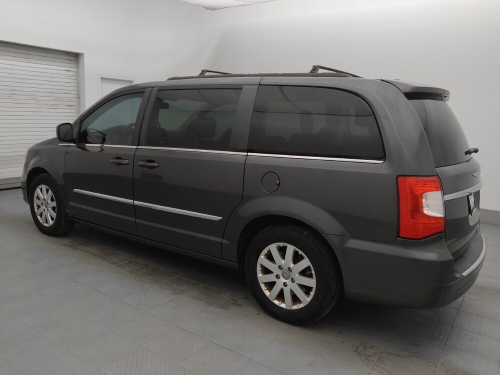 2016 Chrysler Town & Country in Tallahassee, FL 32304 - 18074442 3