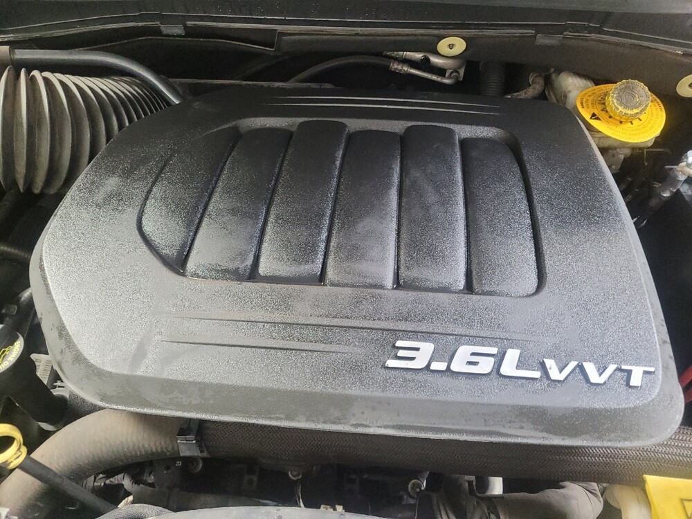 2016 Chrysler Town & Country in Tallahassee, FL 32304 - 18074442 30