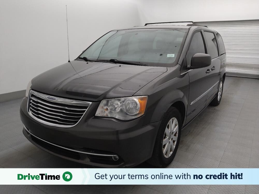 2016 Chrysler Town & Country in Tallahassee, FL 32304 - 18074442