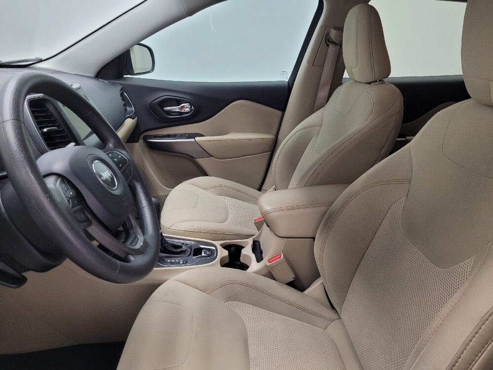 2019 Jeep Cherokee in Reno, NV 89502 - 18074444 17