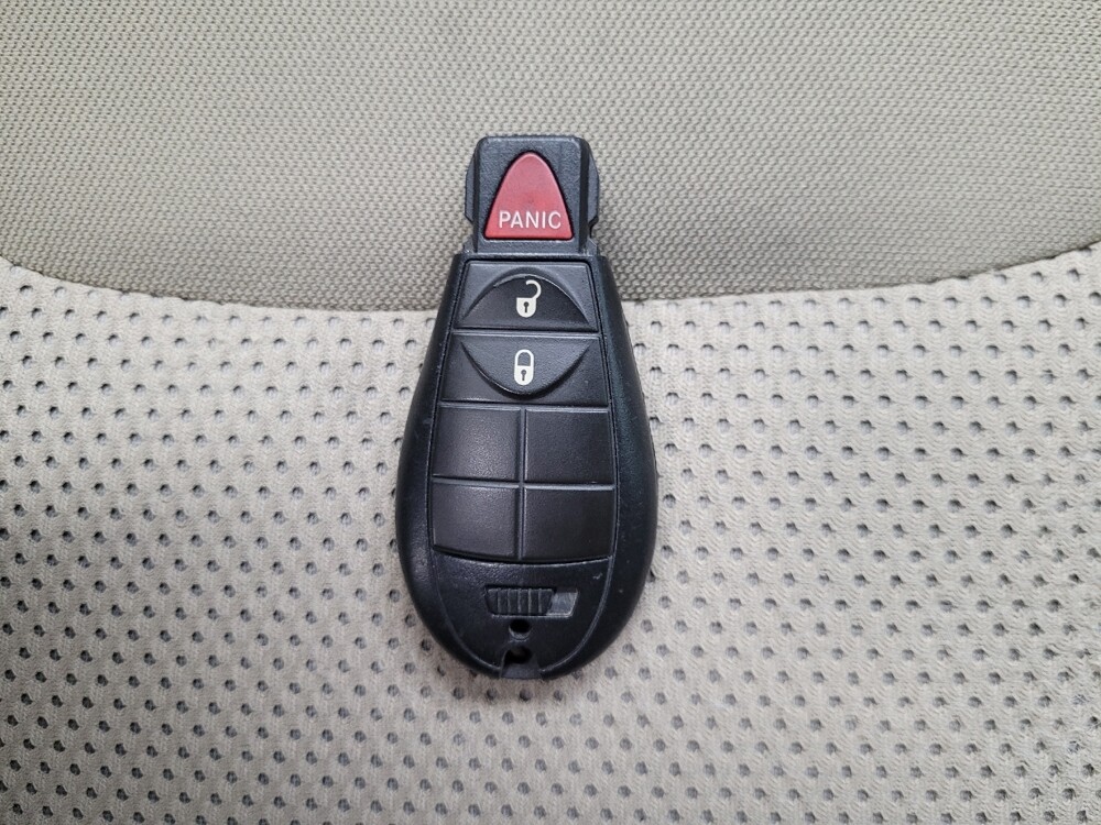 2019 Jeep Cherokee in Reno, NV 89502 - 18074444 32