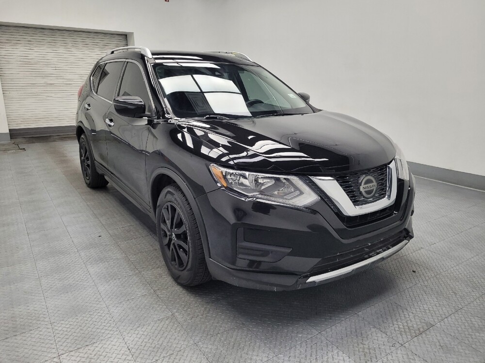 2019 Nissan Rogue in Las Vegas, NV 89104 - 18074446 13